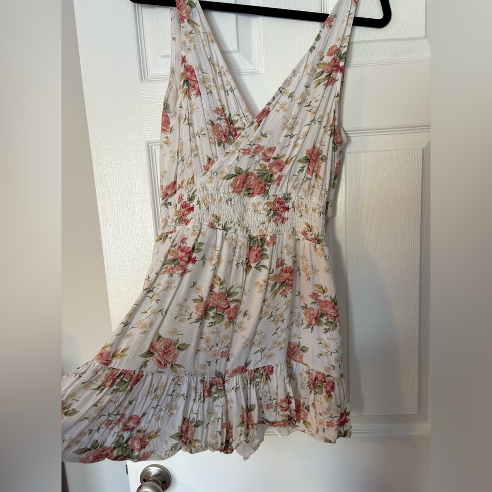 Floral romper - Picture 2 of 4